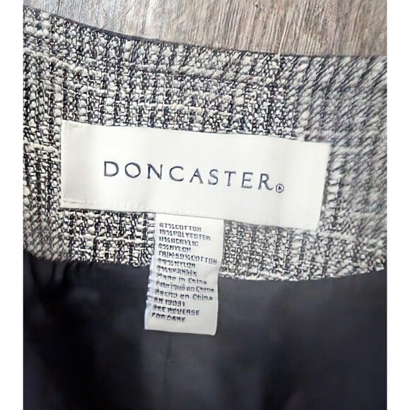 Vintage Tweed Jacket by Doncaster, Ruffled Blazer Coat Size 10 - Picture 9 of 10